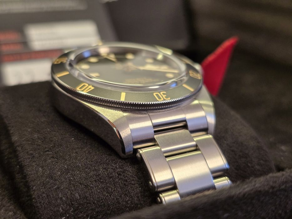 Tudor Black Bay 58 Black - гаранция 2030г