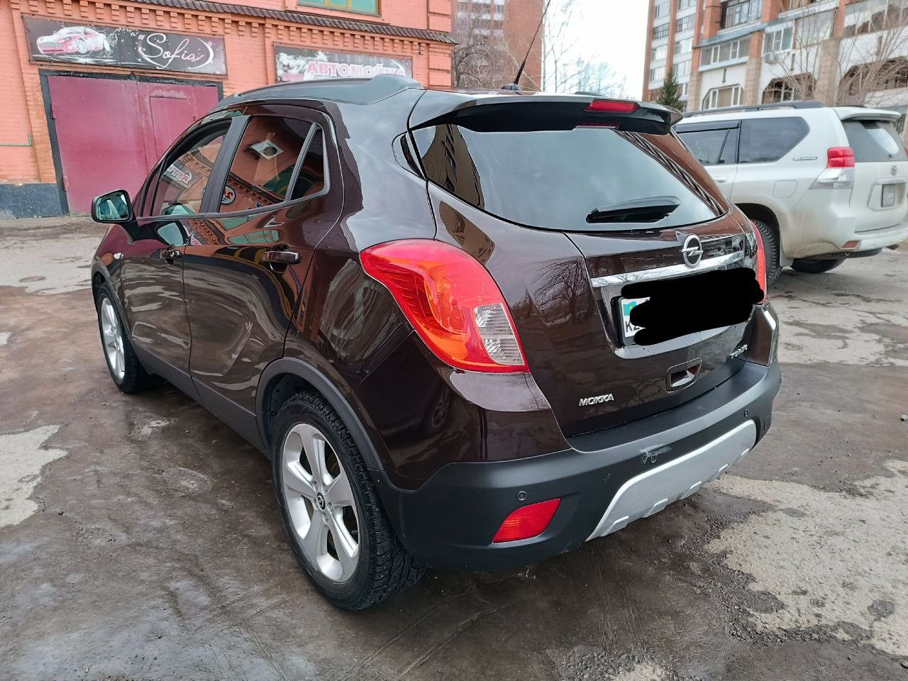 Автомобиль Opel Mokka