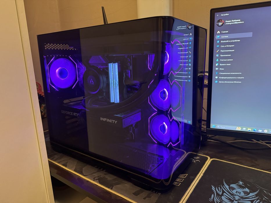 Геймърски Компютър - НОВ/32GB DDR5 RAM/3xSSD/2 TB HDD/Z790/ВОДНО/RTX