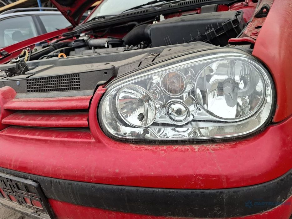 Dezmembrez VOLKSWAGEN GOLF IV 1J1 2000 1.9 TDI ALH 66KW|90HP
