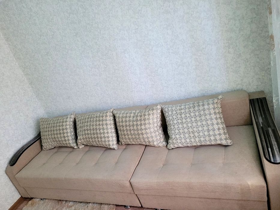 Продам диван 3 м