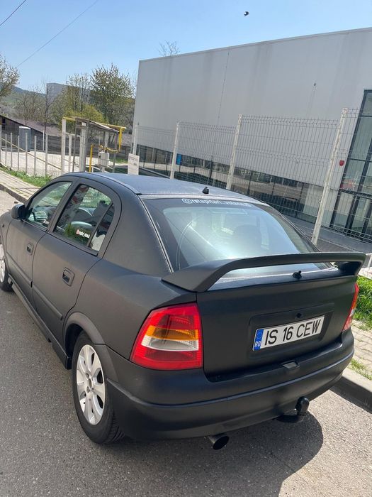 Vând Opel Astra G