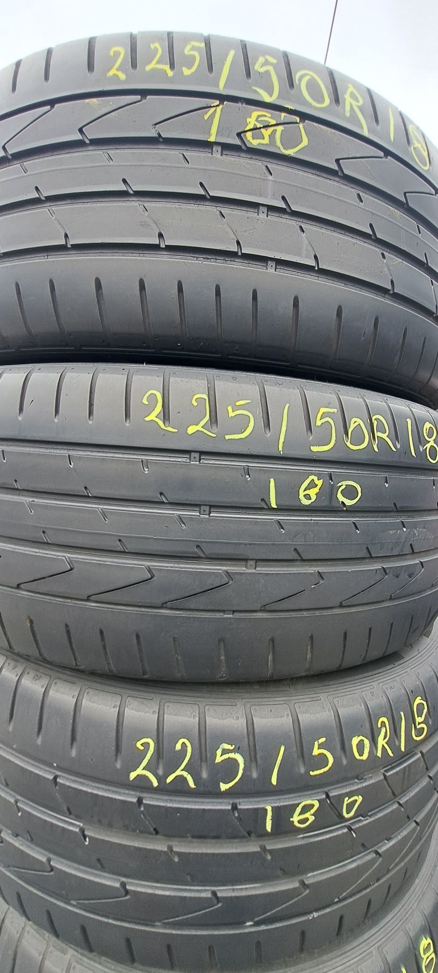 Vând 4 anvelope vara 225/50r18 Hankook 2019 rft runflat  Montaj Gratis