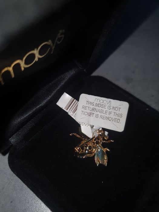 Brosa din aur de 14k cu safire albastre, 2.8g