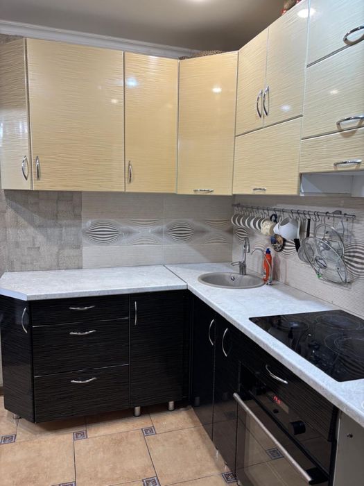 Продам куханный гарнитур