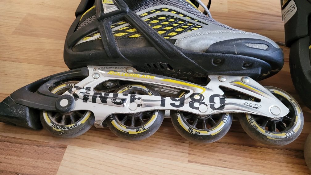 Role profesionale RollerBlade mărime 40,5