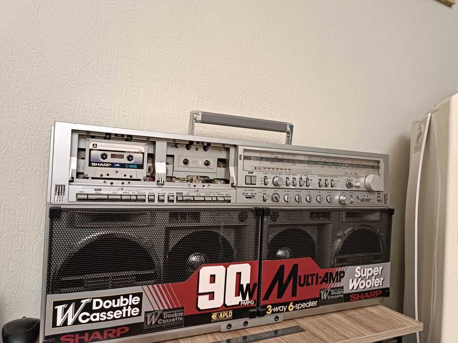Продам магнитофон   SHARP  GF- 777 Н