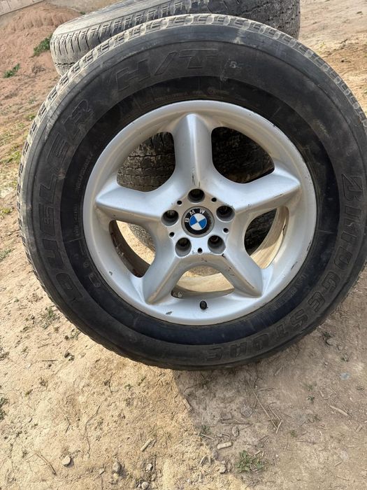 Продам в комплекте размер 265/65/17