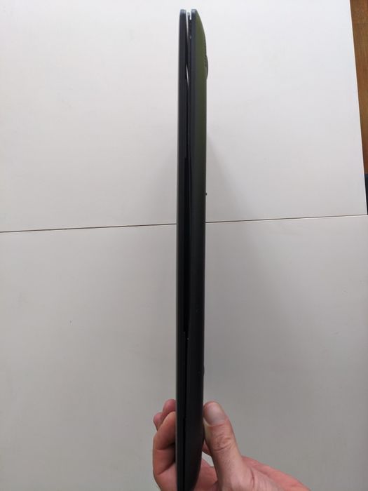 Лаптоп Dell Vostro с i3 Intel 10th gen, 10то поколение процесор - 15"