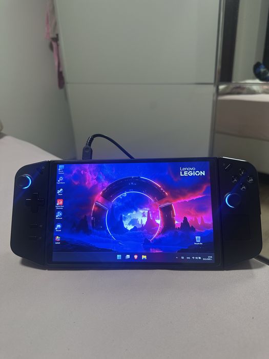 Lenovo Legion Go Гаранция * + Подарък