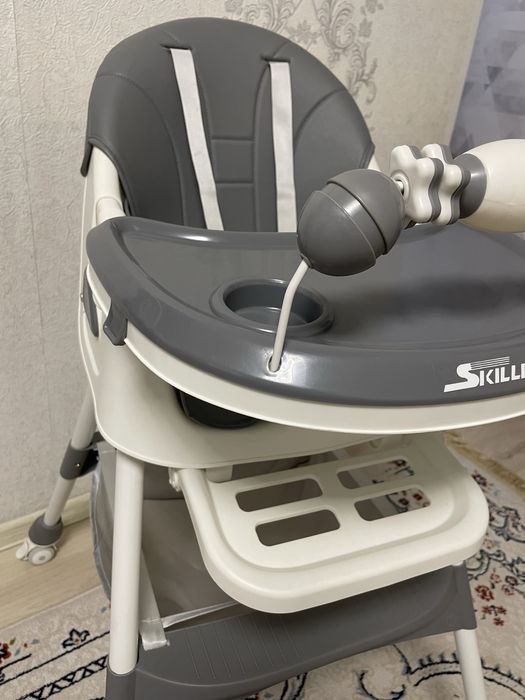 Столик для кормления