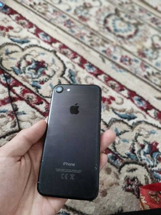 Айфон 7 32гб  20к