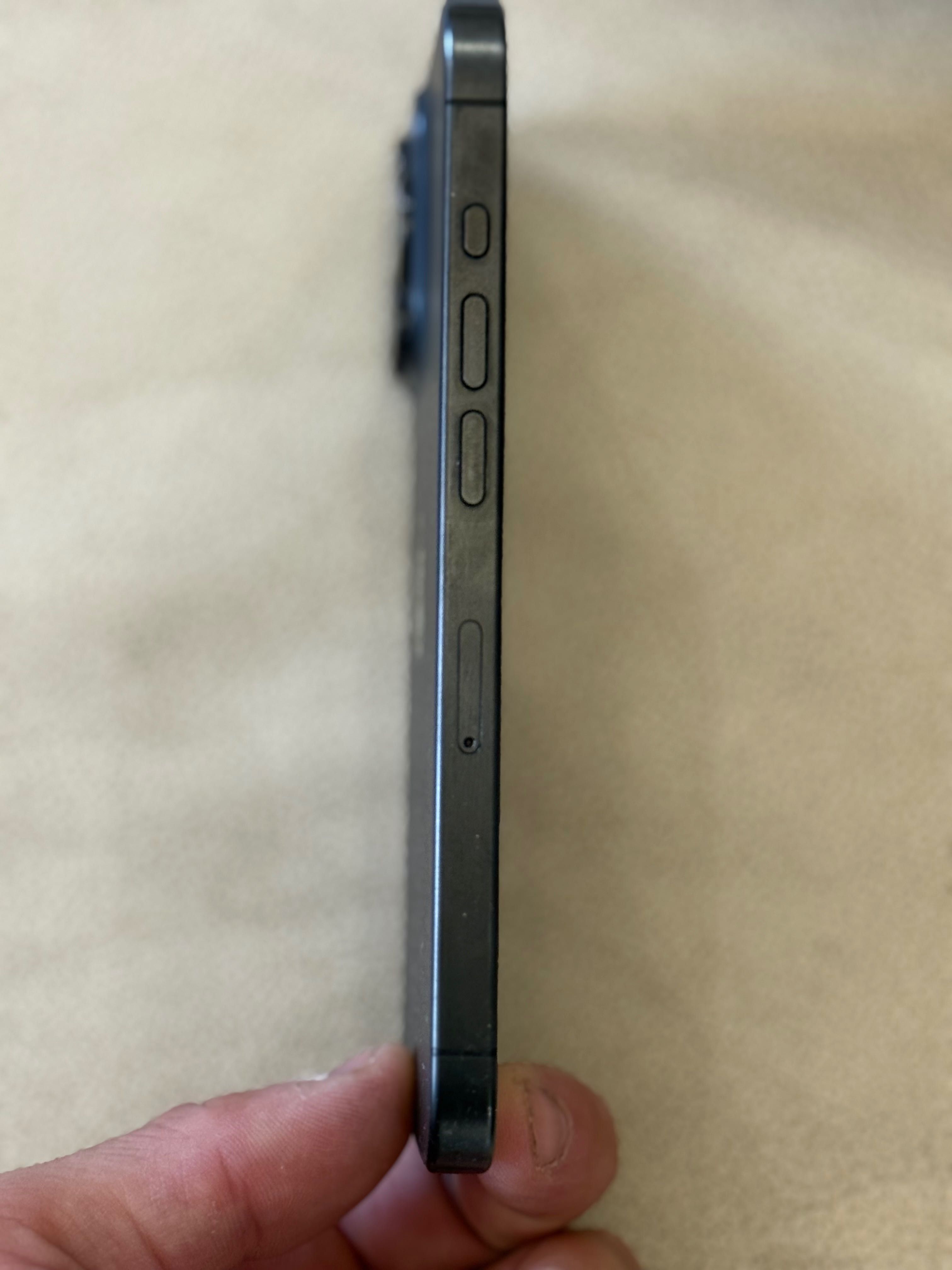 iPhone 15 pro 256 айфон 15 про