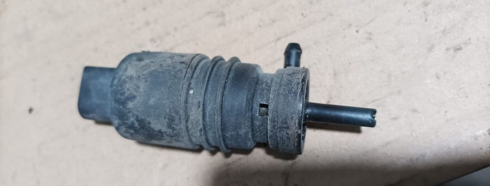 Pompă apă spălare ; Megane,Clio,Laguna, livrez colet avantajos oriunde