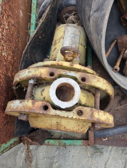 Насос водяной на базе трактора