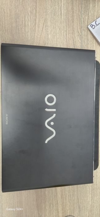 Sony Vaio Pro 11 (SVP112A1CM) – Ultra Portabil și Eficient