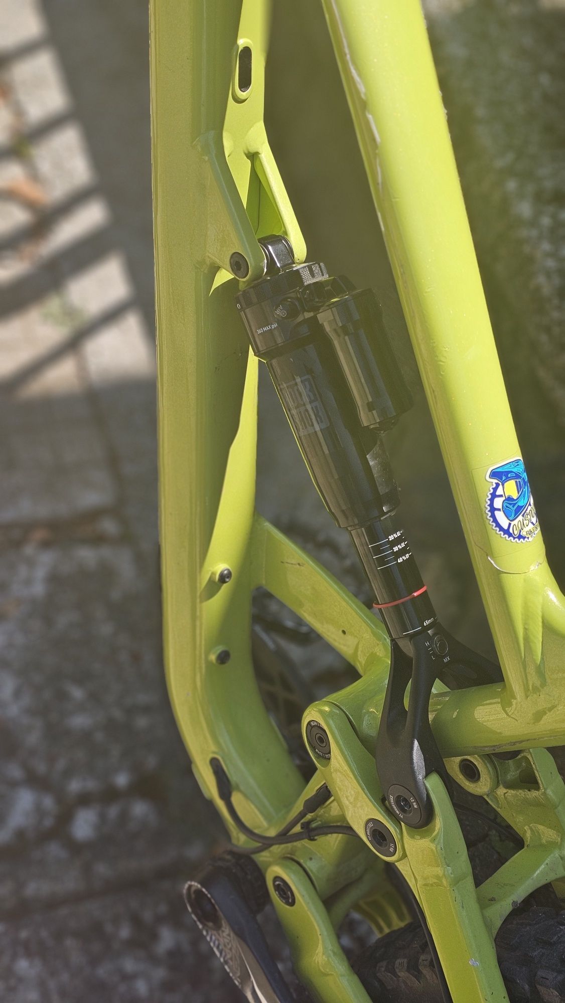 Rockshox super deluxe select R DebonAir 230x65