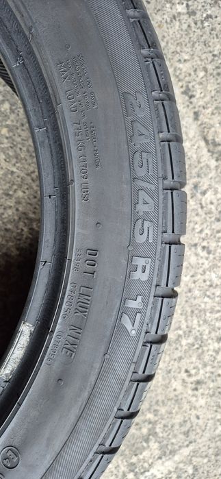 4 anvelope iarna Continental 245/45/17.Pretul este pe bucata.