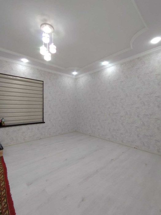 8 хонали 2,2 сотокдан иборат янги тамирланган ховли сотувда