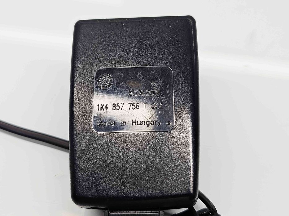 Capsa centura dreapta fata Volkswagen Golf 6 (5K1) [Fabr 2009-2013] 1