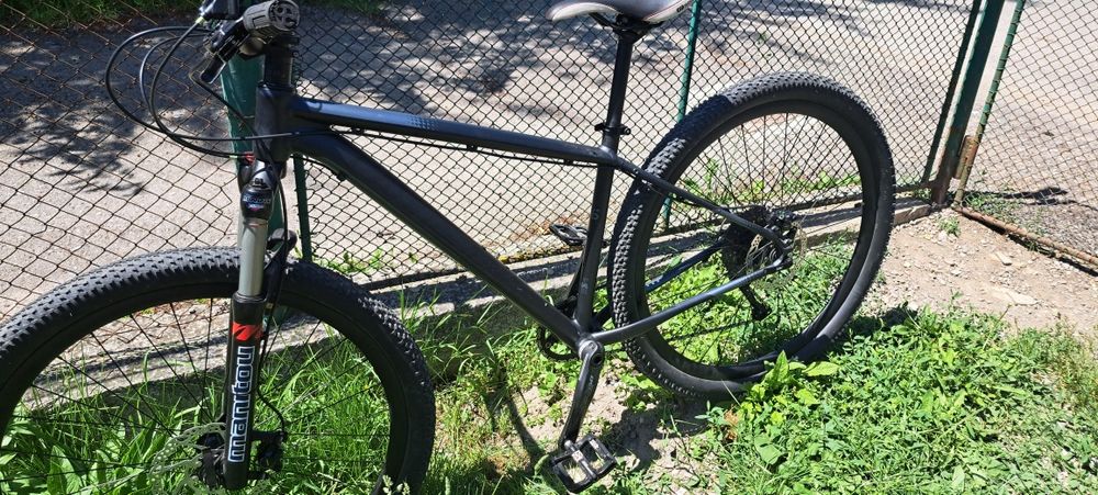 Vind bicicleta în perfecta stare de funcționare