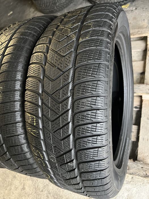 4 anvelope de iarna 235/55/19 pirelli!