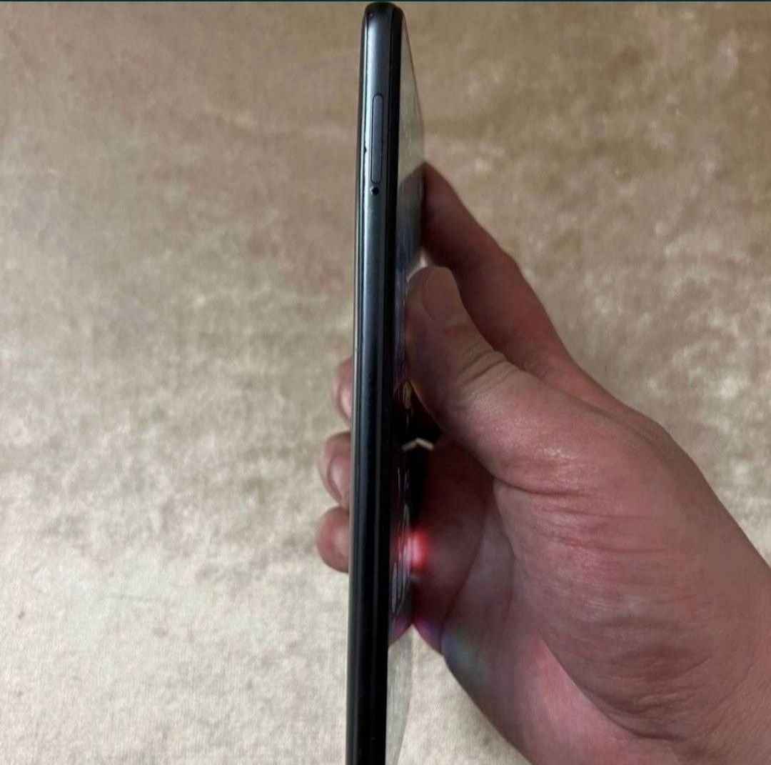 Srochna sotiladi Xiaomi Poco M4 Pro 5G 6+2/128Gb Black Igravoy Orginal