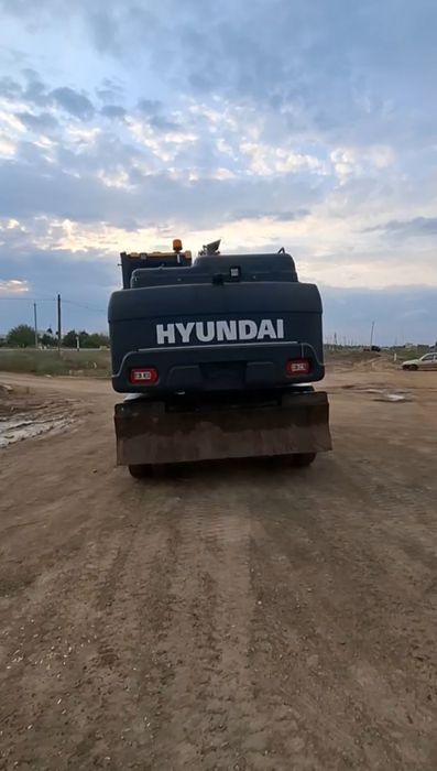 Эксковатор Хундай 145