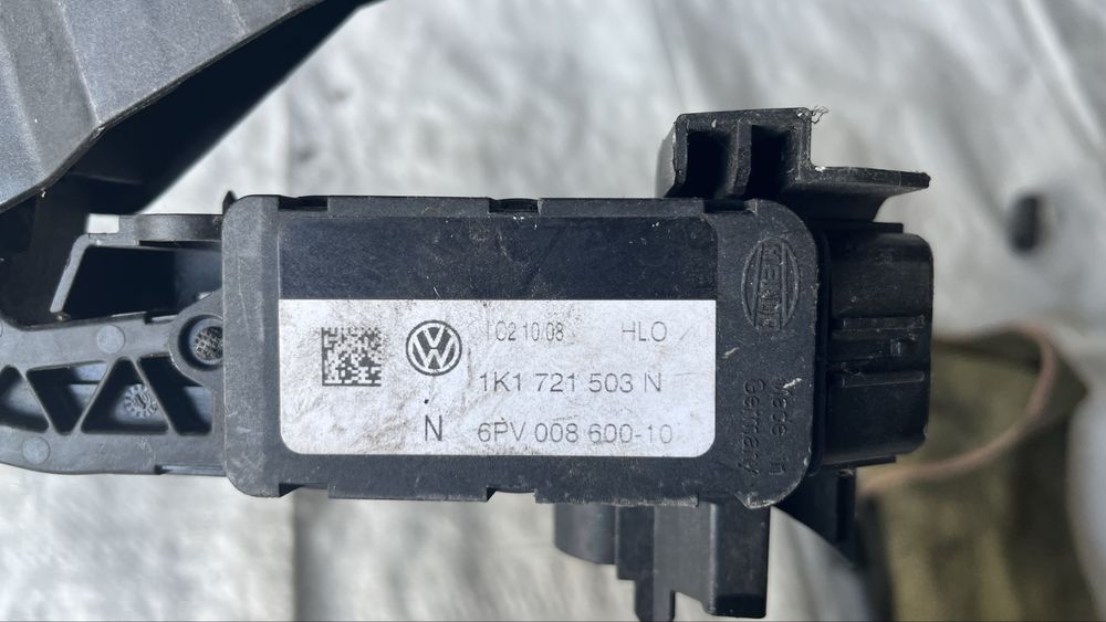 Педал за газ VW Golf 5