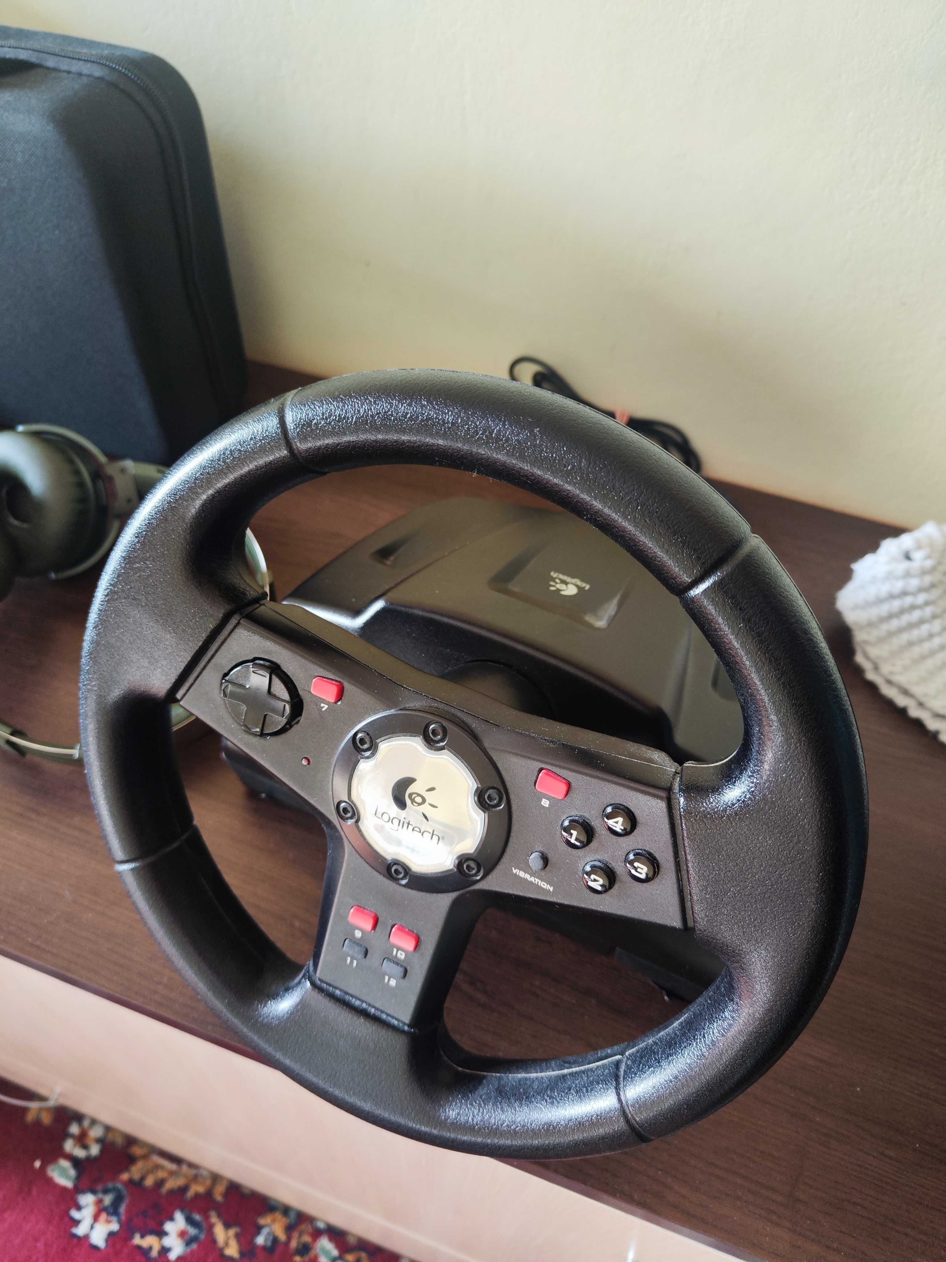 Волан и педали Logitech