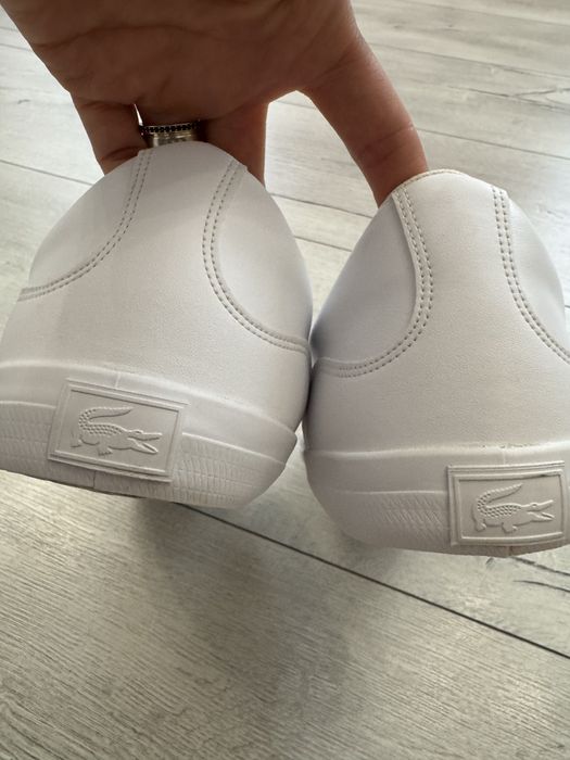 Adidași Barbati-Lacoste, din piele, mărimea 46 – stare excelentă