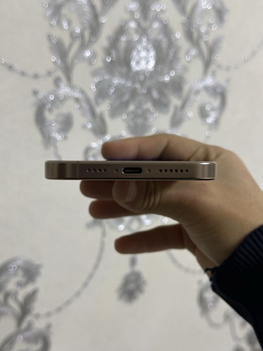 Iphone 16 pro max 256gb 99% yomks