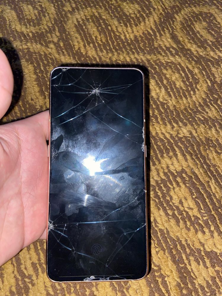 Samsung a80 aybi rasmdagi