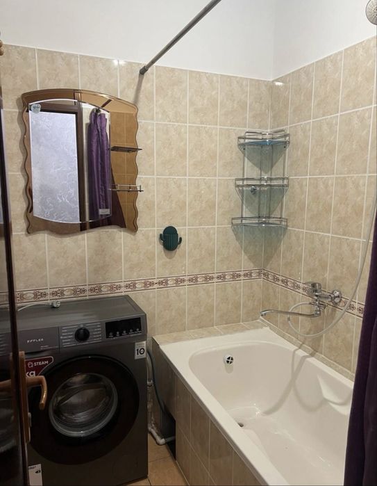 3х комнатная квартира около 16 гор больницы