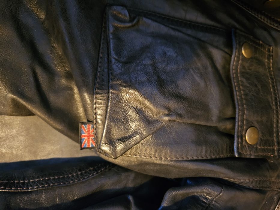 Geaca din piele Belstaff Panther 1966 mărimea 44