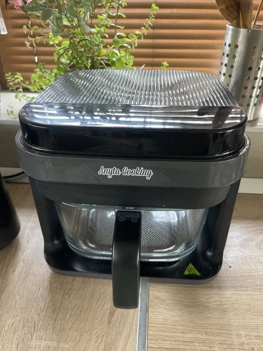 AirFryer, Friteuza cu aer cald