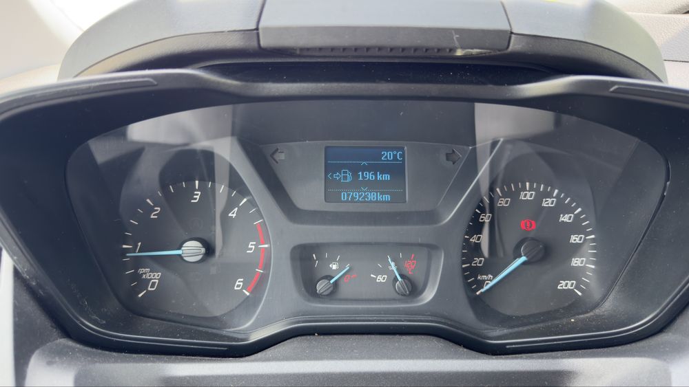 Ford Transit Custom Pasageri 8+1 locuri