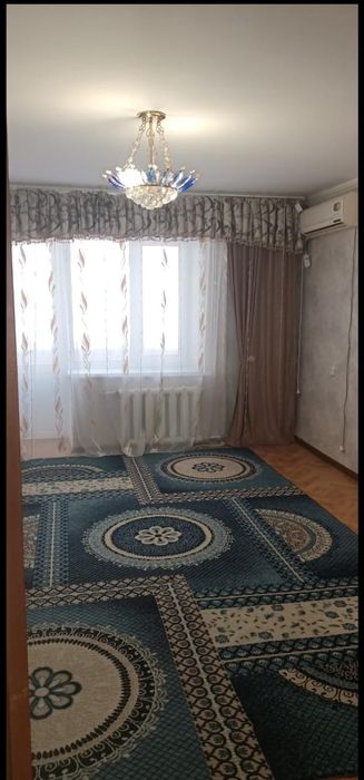 Срочно продам люстру за 15000