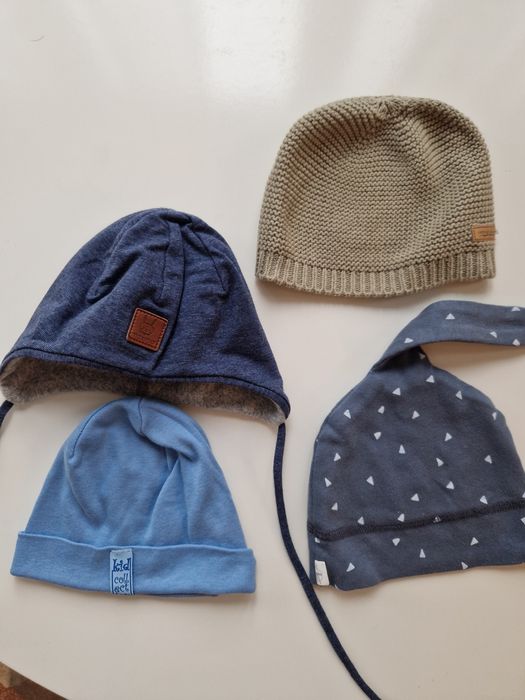 Зимна шапка бебе новородено little dutch