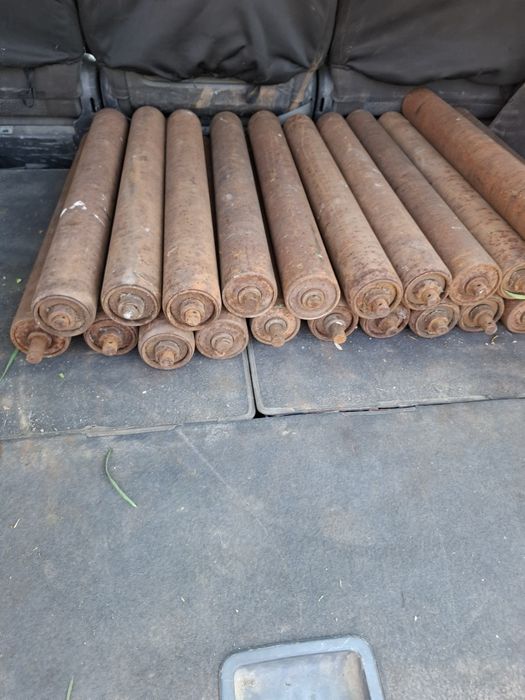 Container și role transportoare