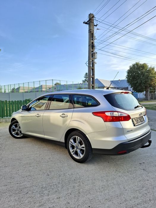 Ford Focus TDCI 2014 . 116 cai