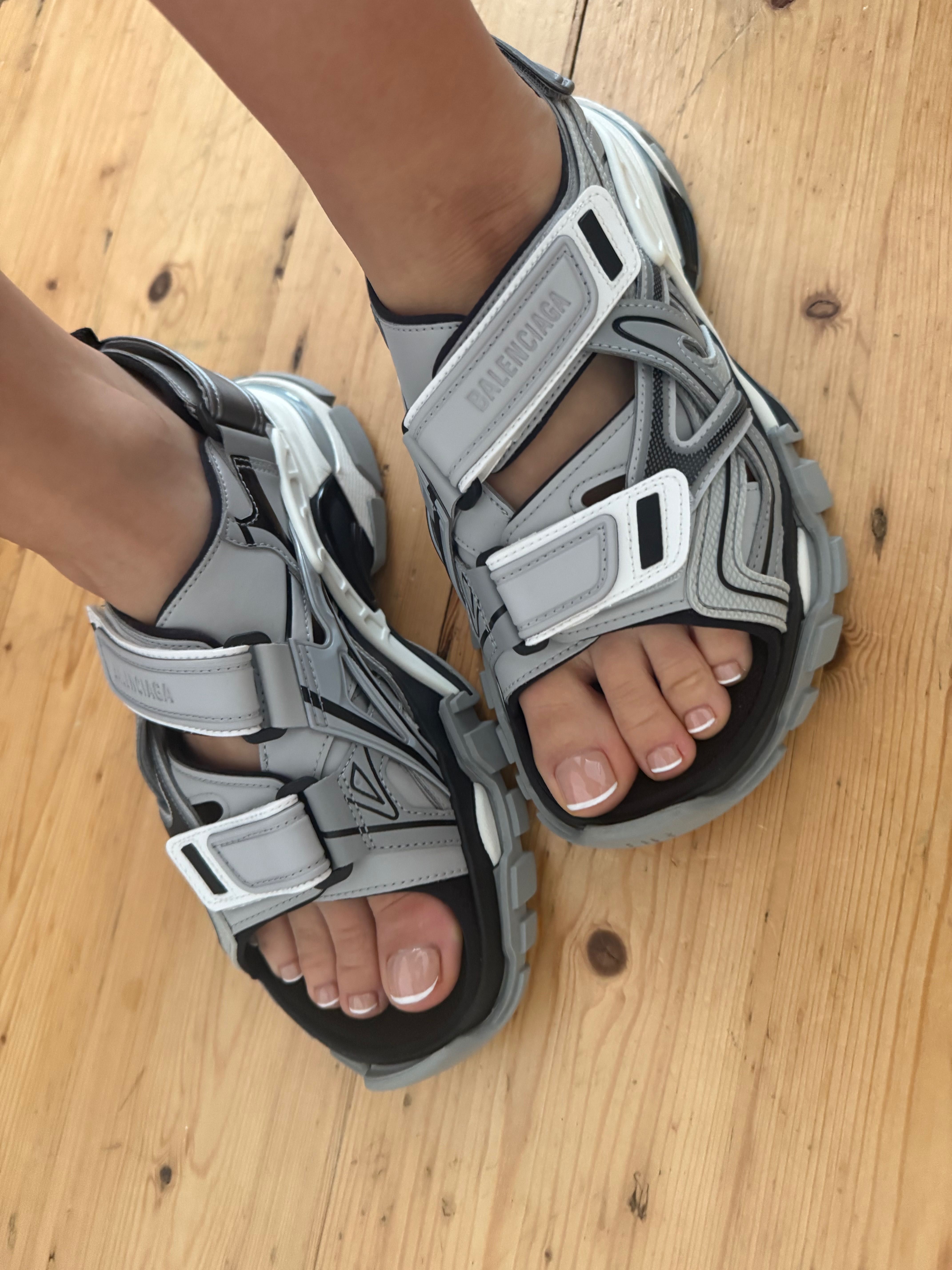 Balenciaga track сандали