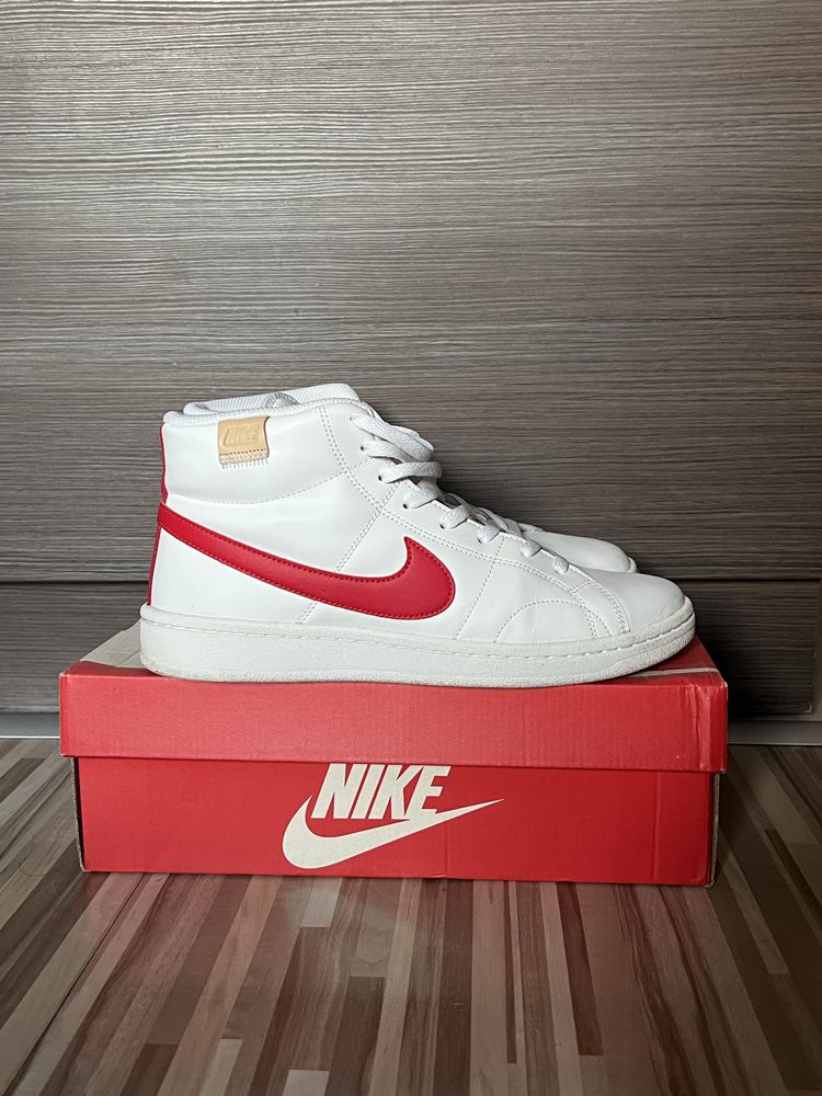 мъжки маратонки Nike Court Royale 2 Mid