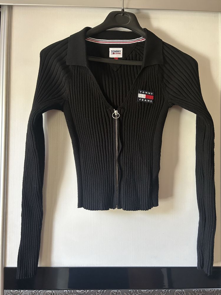 Tommy Hilfiger дънкова рокля и пуловер
