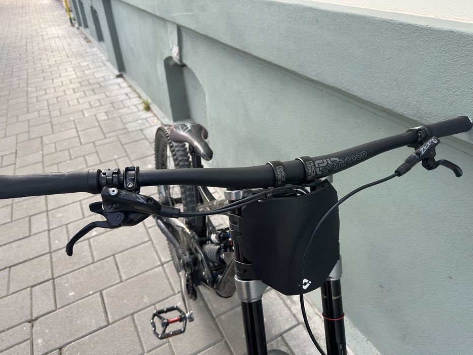 Vând YT Tues AL downhill