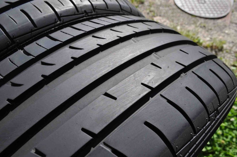 SET 2 Anvelope Vara 215/50 R18 FALKEN AVENSIS 92W