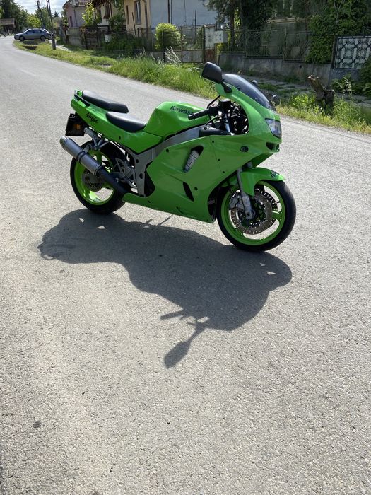 Vand sau schimb Kawasaki ninja zxr6