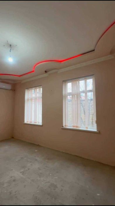 Продаю срочно дом Бектемирский район 5.6 сот 7 комнат