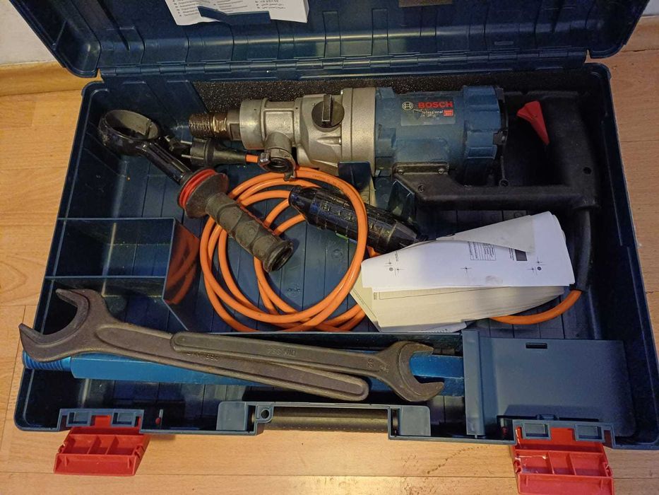 Masina de carotat Bosch GDB 180 WE, aspirator Bosch GAS 12-25 PL
