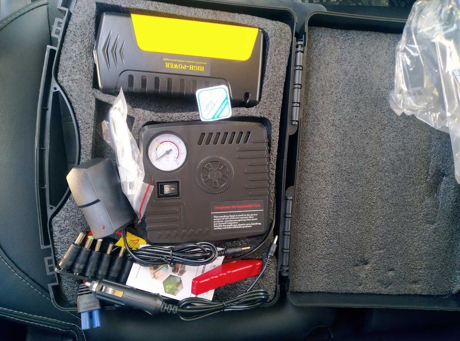 Стартерна батерия бустер за кола power bank 3 в 1 с компресор 16800 mA